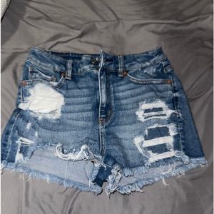 American Eagle Jean shorts. Size 2, very comfortable!